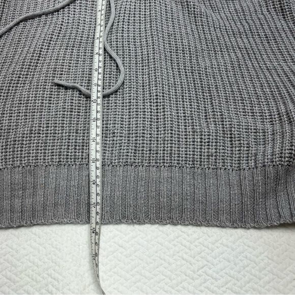 𝅺streetwear Society🖤Cropped Grey Knit Sweater Hood Size S - Picture 9 of 10